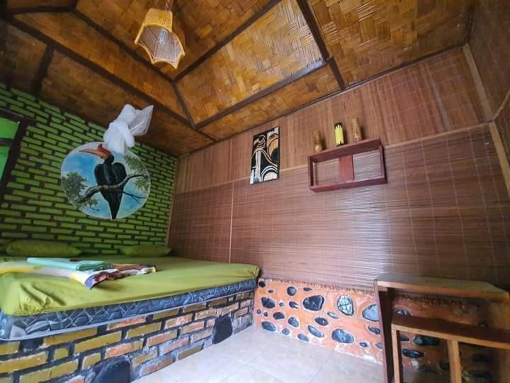 Lucky Bamboo'Bungalows-Resto And Orangutan Jungle Trekking Tours Букит-Лаванг Экстерьер фото